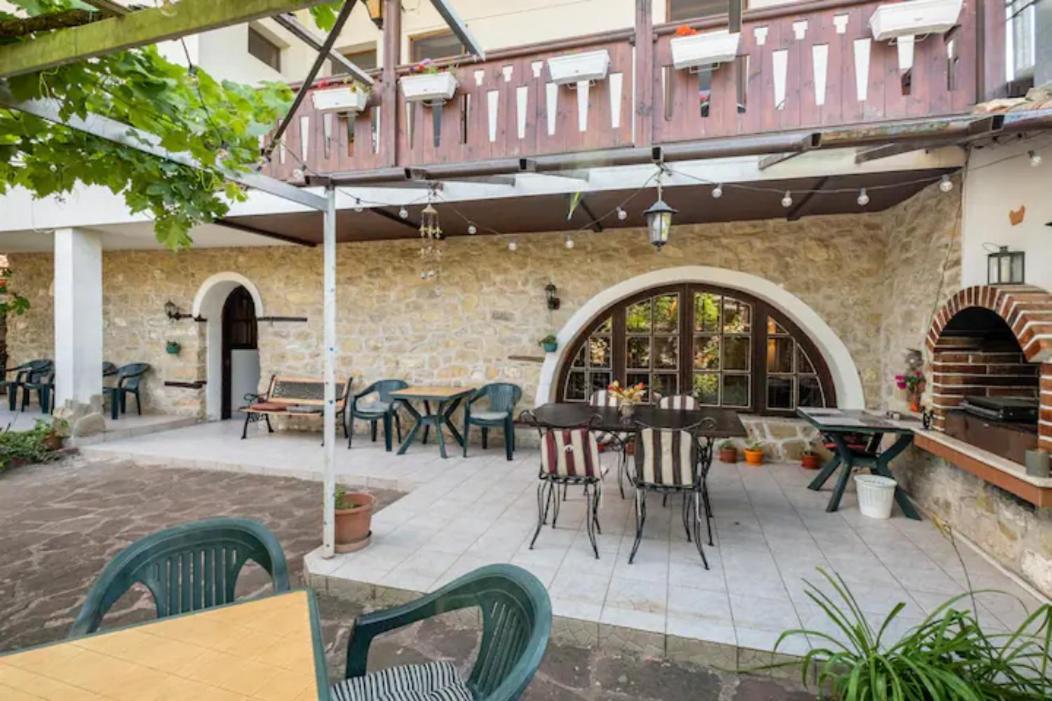 Guest House Geranium Arbanasi Exteriér fotografie
