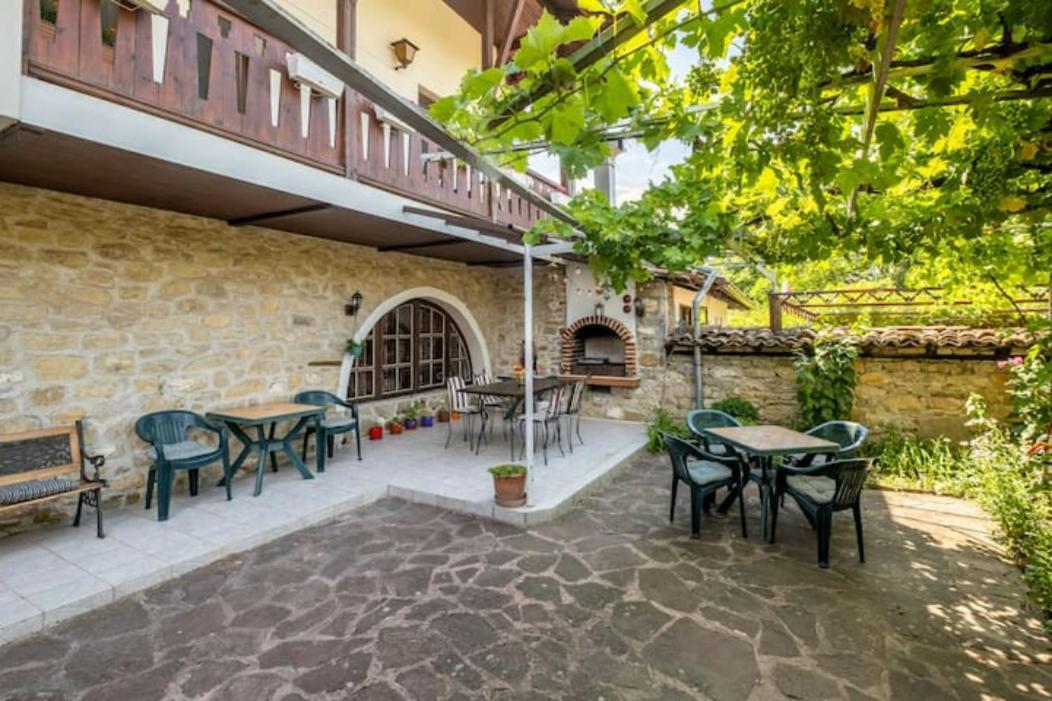 Guest House Geranium Arbanasi Exteriér fotografie